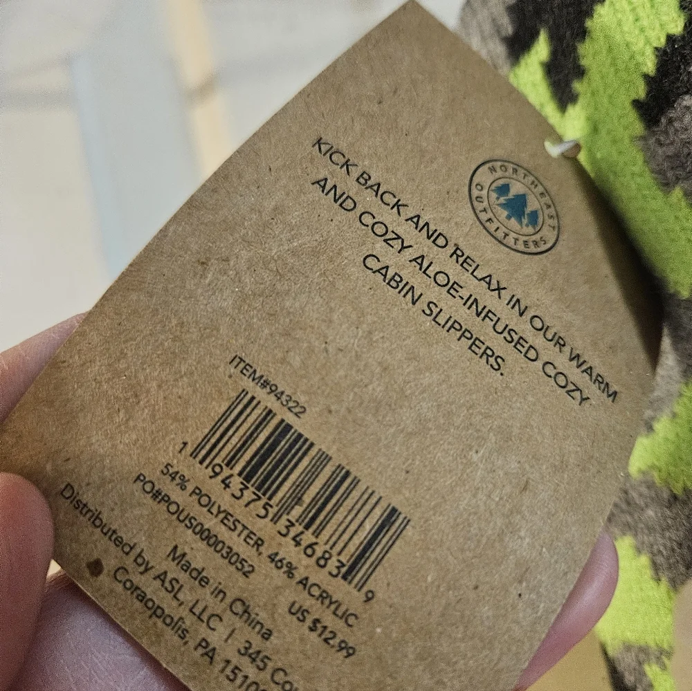Northeast Outfitters Youth Cozy Cabin CAMO Print Slipper Socks: NWT: SIZE 10K-4